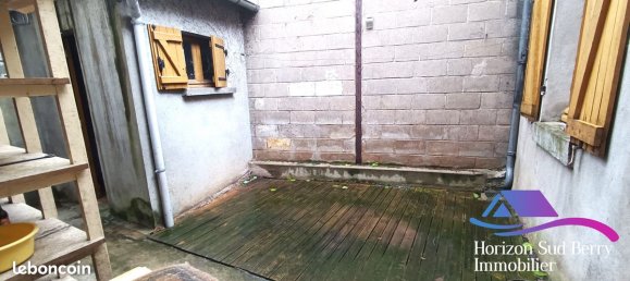 4 غرف نوم تاون هاوس في Sainte-Severe-sur-Indre, France رقم 156711 20