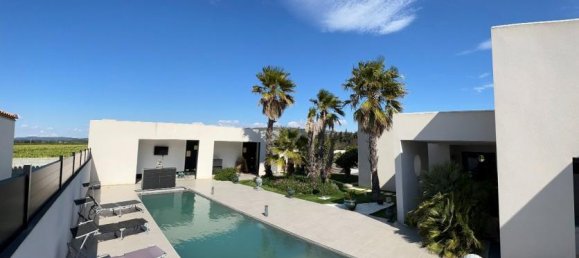 3 bedrooms Villa in Argeliers, France No. 202910 15