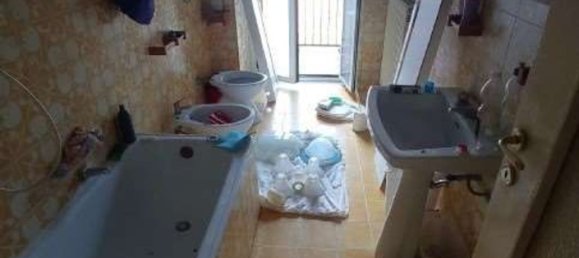 Квартира с 2 комнатами в Кольяте, Италия № 75835 4