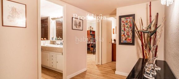 4 bedrooms Apartment in Barcelona, Spain No. 173691 7