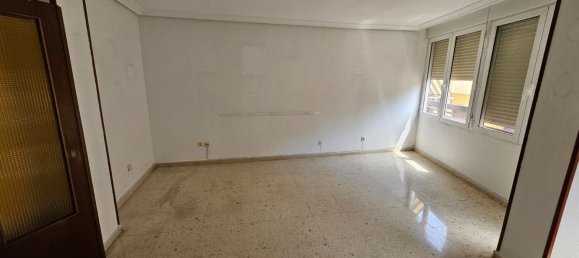 3 Schlafzimmer Wohnung in Jaen, Spain, Nr. 161144 3