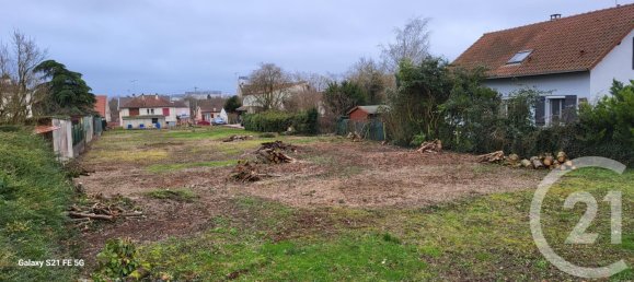 Terrain à Châlons-en-Champagne, France 822m² No. 77945 5