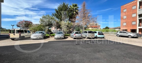 2 bedrooms Apartment in Latina, Italy No. 312339 3