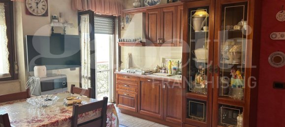 2 bedrooms Apartment in Latina, Italy No. 312339 4