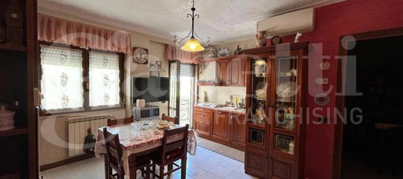 2 bedrooms Apartment in Latina, Italy No. 312339 5