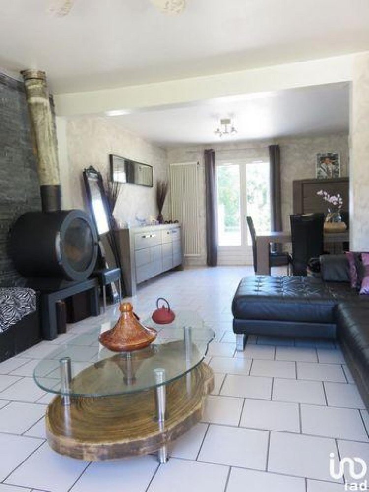 Дом с 4 спальнями в Сарсель, Франция № 28854