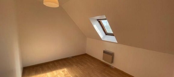 5 bedrooms House in Noyon, France No. 363610 5