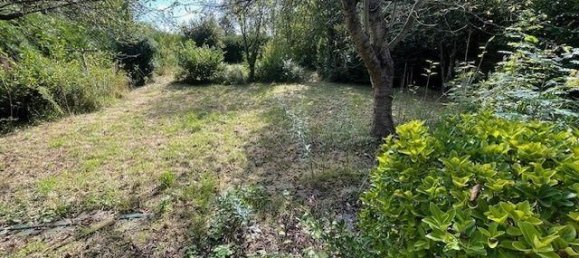 5 bedrooms House in Noyon, France No. 363610 9