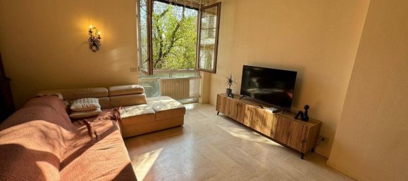 Квартира с 4 комнатами в Бергамо, Италия № 15368 2