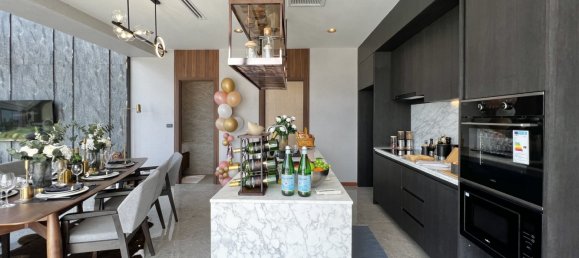 Вилла с 4 спальнями в Паттайя, Таиланд № 20180 10