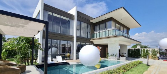 Вилла с 4 спальнями в Паттайя, Таиланд № 20180 7