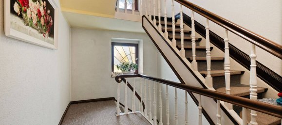 5 bedrooms House in North Rhine-Westphalia, Germany No. 120311 2