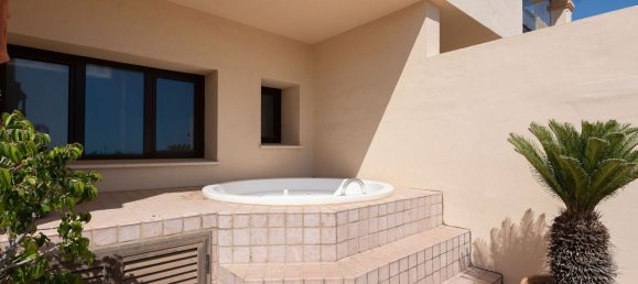 3 bedrooms Apartment in Marbella, Spain No. 141927 31