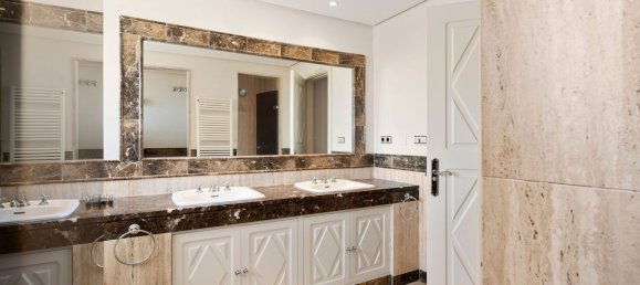 3 bedrooms Apartment in Marbella, Spain No. 141927 22