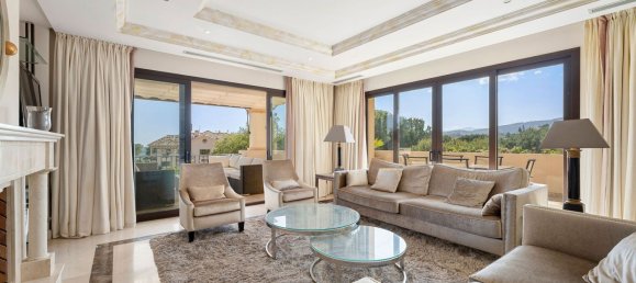 3 bedrooms Apartment in Marbella, Spain No. 141927 6