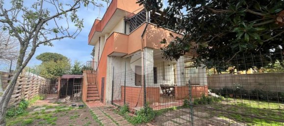 3 rooms Apartment in Ardea, Italy No. 219440 2