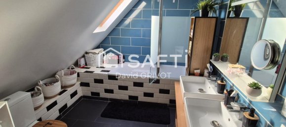 4 bedrooms House in Saint-Felix, France No. 43939 6