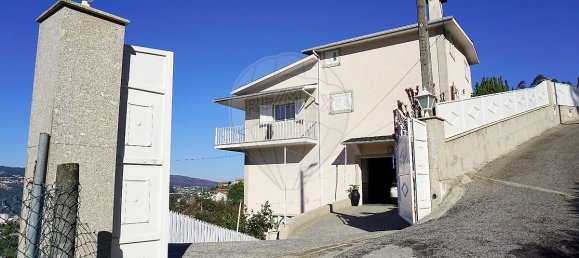 Casa de 4 dormitorios en Castelo de Paiva, Portugal No. 46613 8