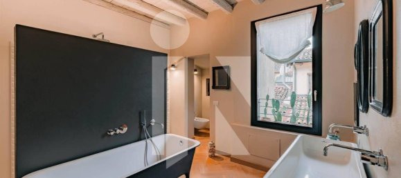 4 rooms Apartment in Mantua, Italy No. 247864 12