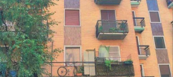 3-salle Appartement à Milan, Italy No. 241169 20