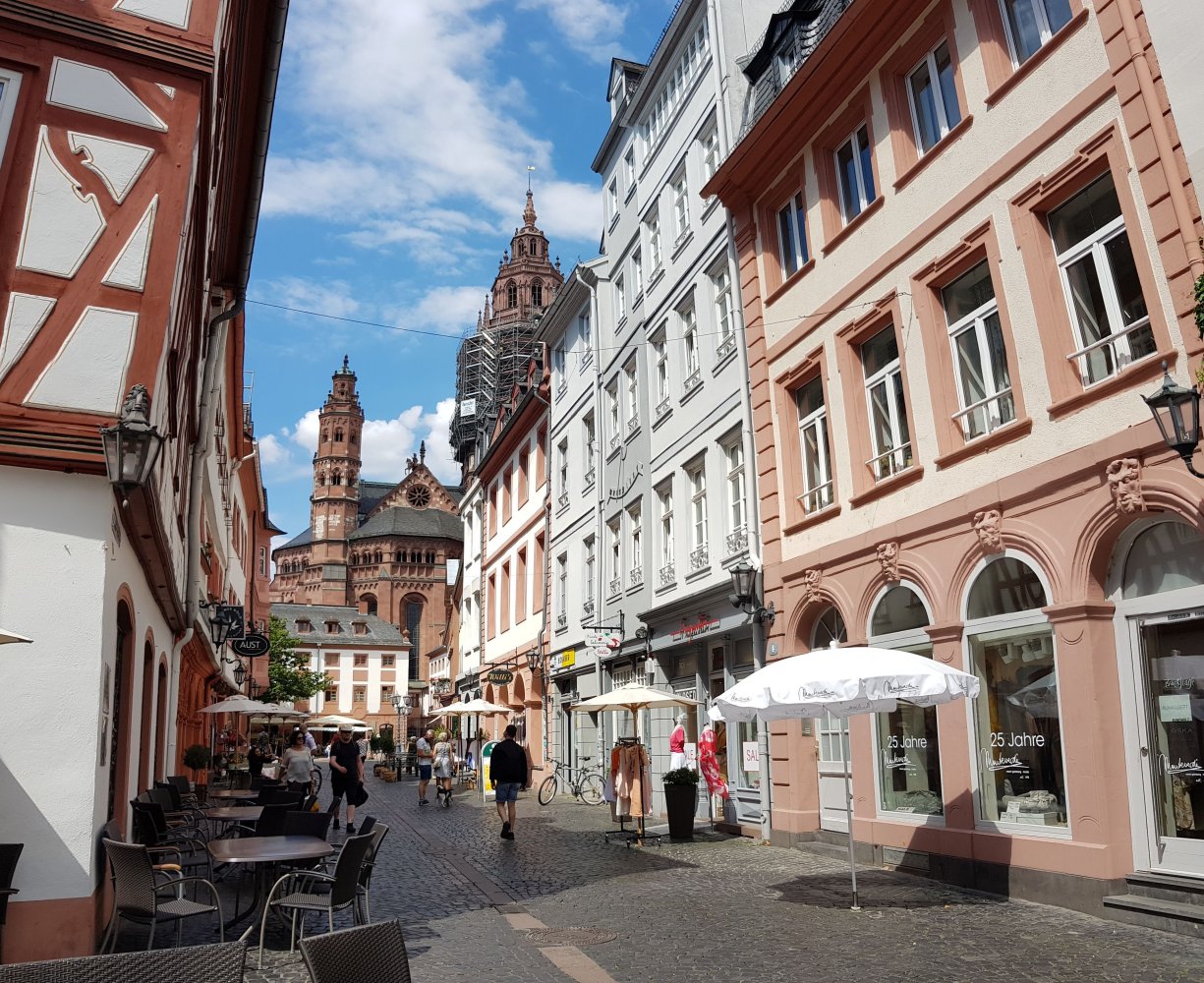 2غرفة منزل ذو طابقين في Mainz, Germany رقم 22608