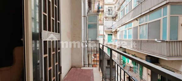 Квартира с 4 спальнями в Мессина, Италия № 147913 16