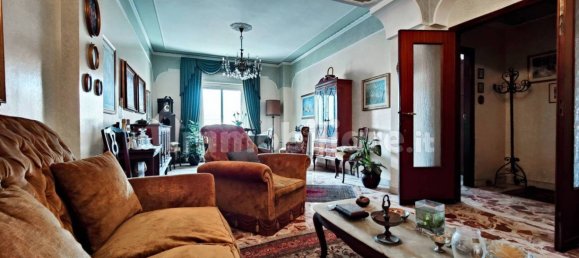 Квартира с 4 спальнями в Мессина, Италия № 147913 5