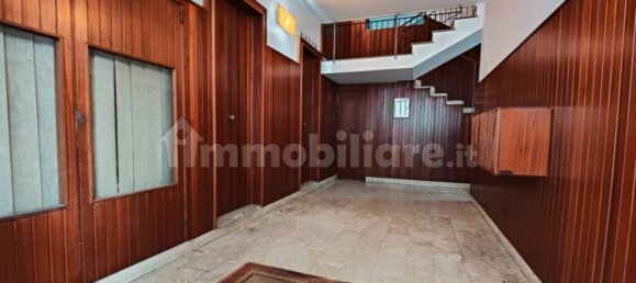 Квартира с 4 спальнями в Мессина, Италия № 147913 22