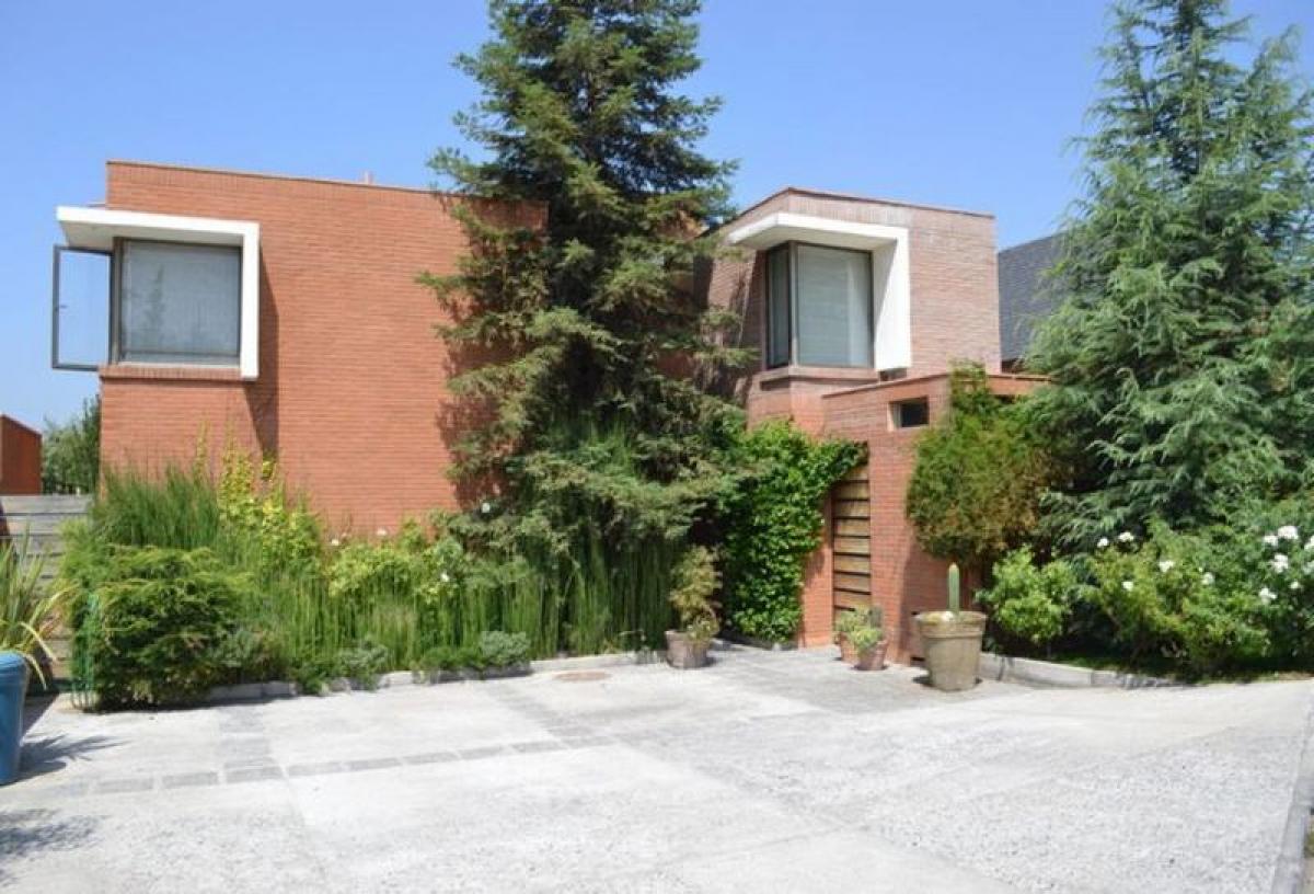 5 bedrooms House in Santiago, Chile No. 3862