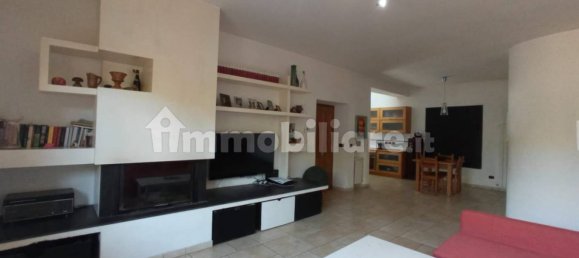 Apartamento de 3 dormitorios en Manziana, Italy No. 294223 4