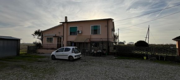 9 rooms Villa in Adria, Italy No. 108638 3