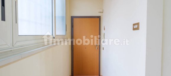 1 bedroom Apartment in Rome, Italy No. 196326 24