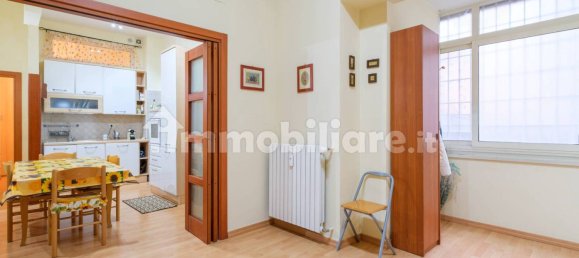 1 bedroom Apartment in Rome, Italy No. 196326 9