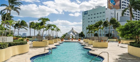 1 Schlafzimmer Gewerbliche Immobilien in Miami, USA, Nr. 615568 30