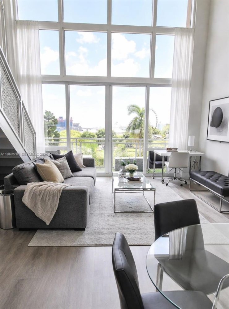 1 Schlafzimmer Gewerbliche Immobilien in Miami, USA, Nr. 615568