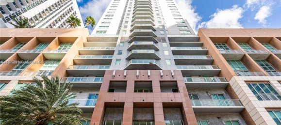 1 Schlafzimmer Gewerbliche Immobilien in Miami, USA, Nr. 615568 17