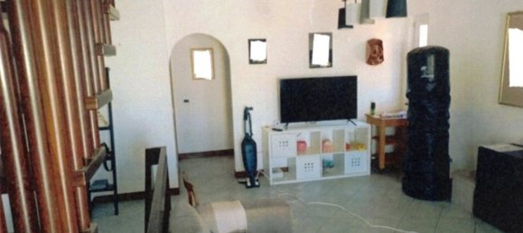 Дом с 3 комнатами в Ардеа, Италия № 100896 41