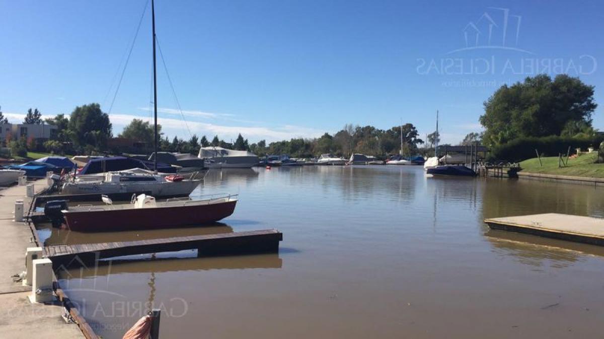  Land in Tigre, Argentina No. 113234