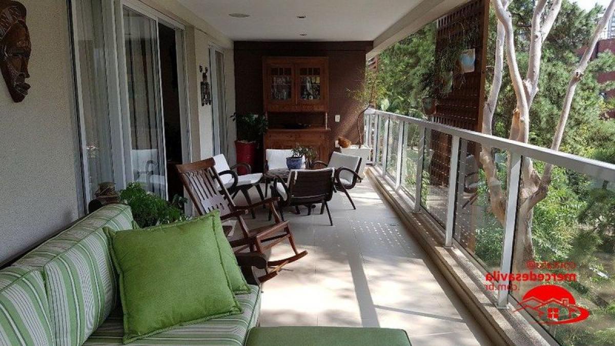 Apartamento de 4 dormitorios en Sao Paulo, Brazil No. 515191