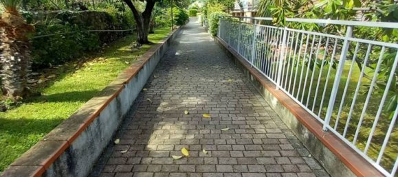 Квартира с 3 комнатами в Сан Бартоломео аль Маре, Италия № 156774 14