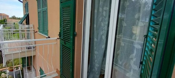 Квартира с 3 комнатами в Сан Бартоломео аль Маре, Италия № 156774 2