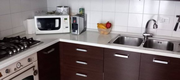 Квартира с 3 комнатами в Сан Бартоломео аль Маре, Италия № 156774 4