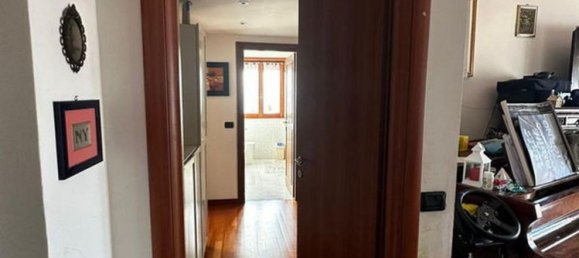 4-Zimmer Wohnung in Rome, Italy, Nr. 191239 28