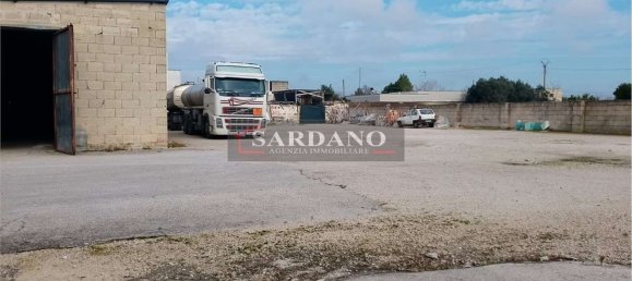 650m² Warehouse in Latiano, Italy No. 90391 13