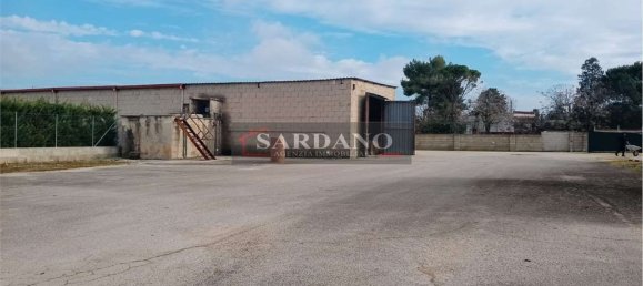 650m² Warehouse in Latiano, Italy No. 90391 2