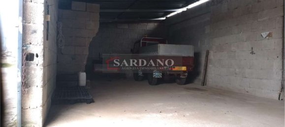 650m² Warehouse in Latiano, Italy No. 90391 10
