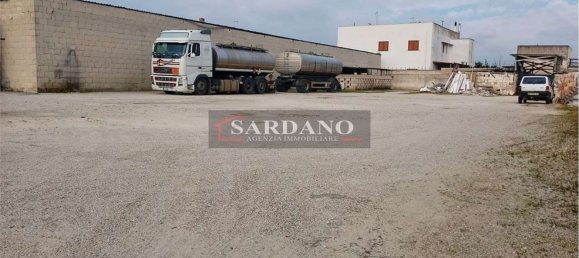 650m² Warehouse in Latiano, Italy No. 90391 3