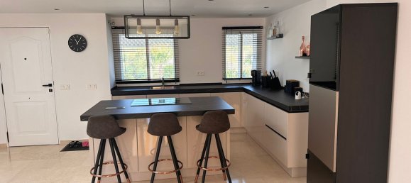 Apartamento T2 em Estepona, Spain N.º 162309 11