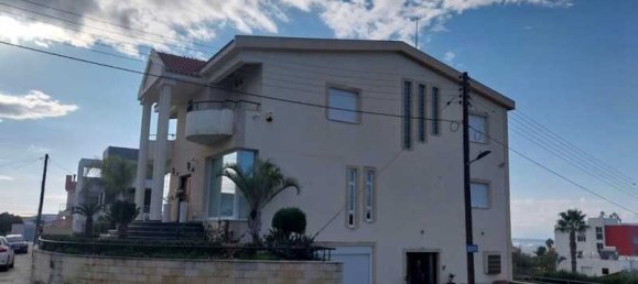 7 bedrooms House in Limassol, Cyprus No. 11638 7