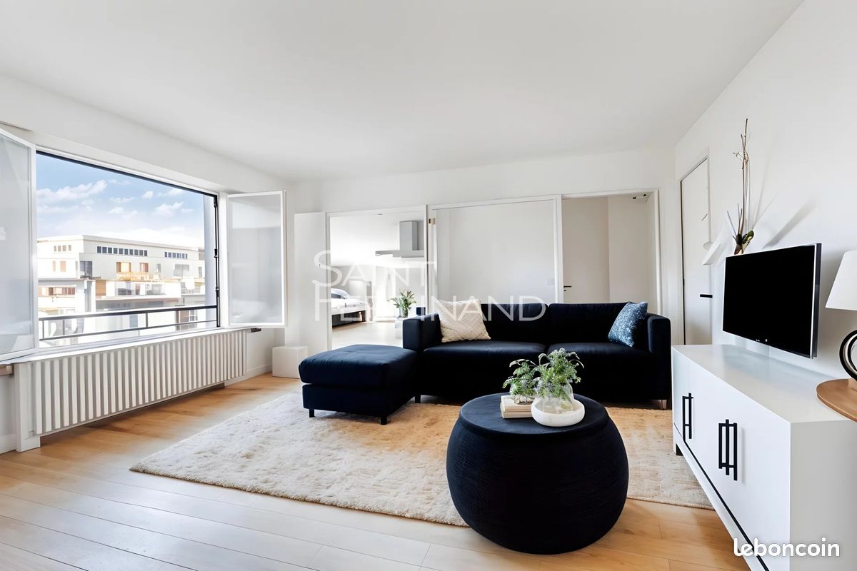 Studio à Neuilly-sur-Seine, France No. 115935